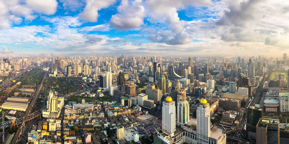 Naklejka premium Aerial view of Bangkok