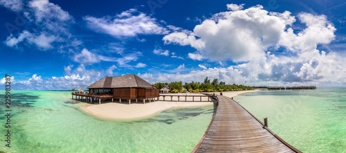 Water Villas (Bungalows) in the Maldives © Sergii Figurnyi