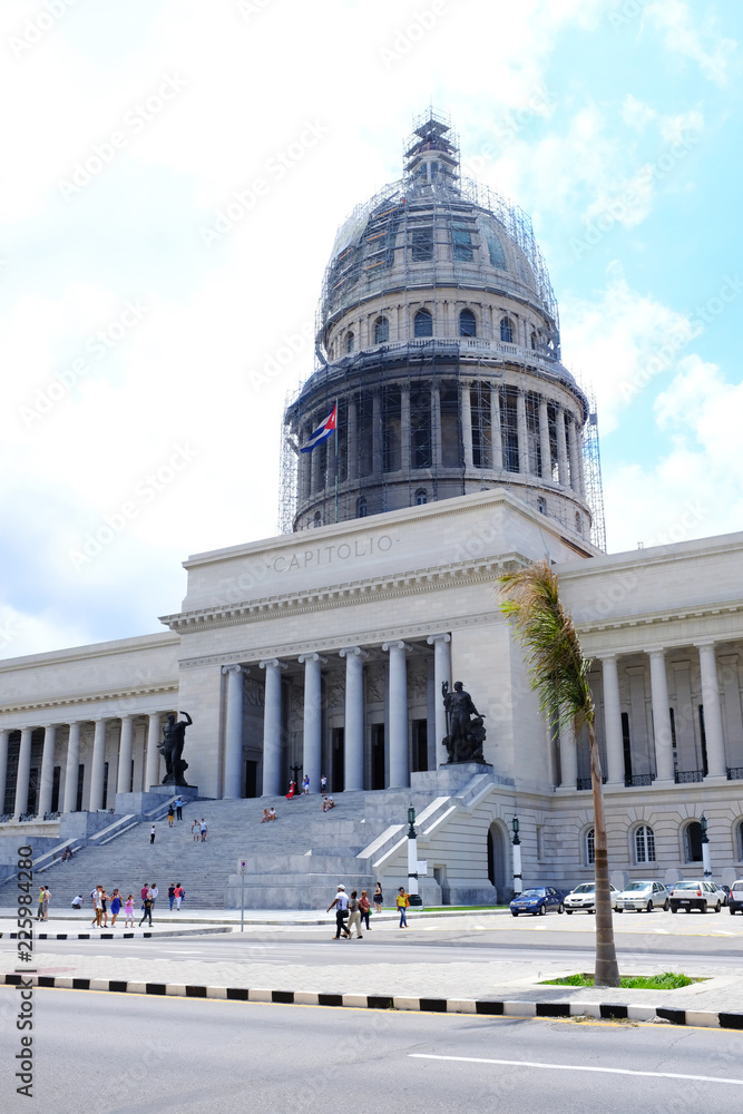 Obraz premium Capitolio National of Cuba, Capitol in Havana