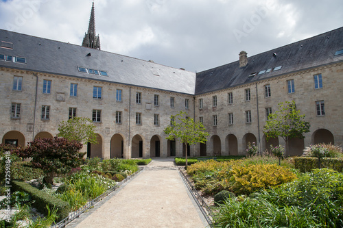 Le couvent des Ursulines à Quimper (Finistère - Bretagne) photo
