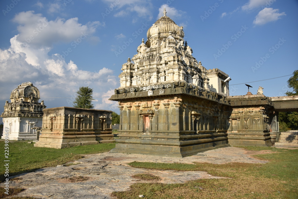 Kurudumale Ganesha Temple , Kolar, Karnataka, India