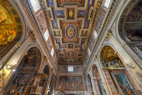 San Marcello al Corso Church - Rome, Italy © demerzel21