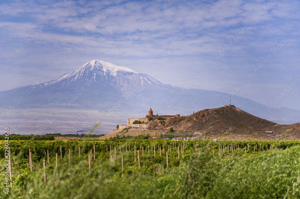 Fototapeta premium A breathtaking view of Mount Ararat and Khor Virap monastery in Armenia