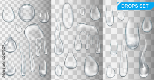 Valokuvatapetti Realistic shining water drops and drips on transparent background vector illustr