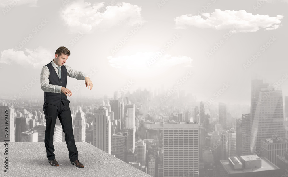 Zombi elegant businessman on the top of the city
Zombi elegant businessman on the top of the city