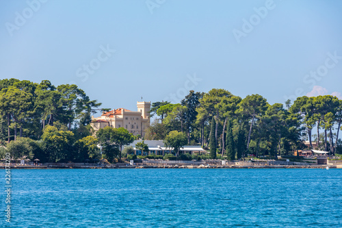 Porec - Sommerbadeort an der Küste der Halbinsel Istrien in Kroatien © jarek106