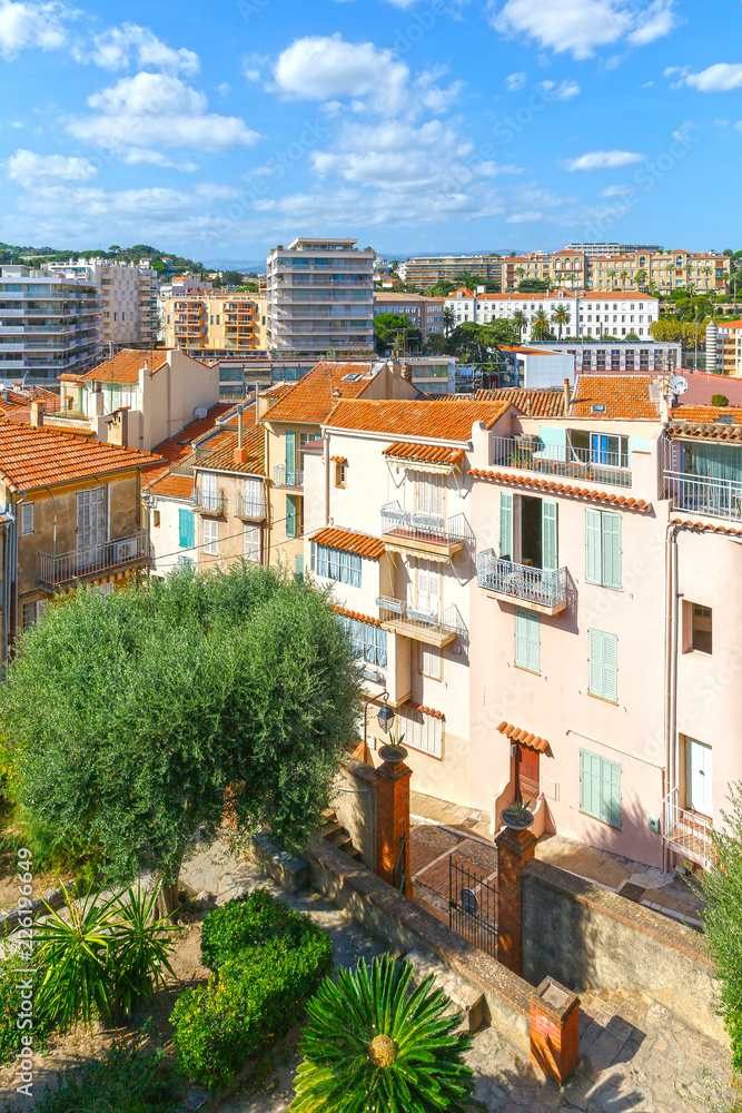 Fototapeta premium Small courtyard in Cannes, France
