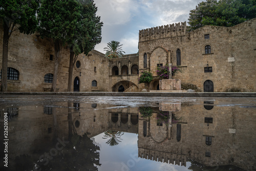 Fototapeta Naklejka Na Ścianę i Meble -   Medieval street in the old town of Rhodes