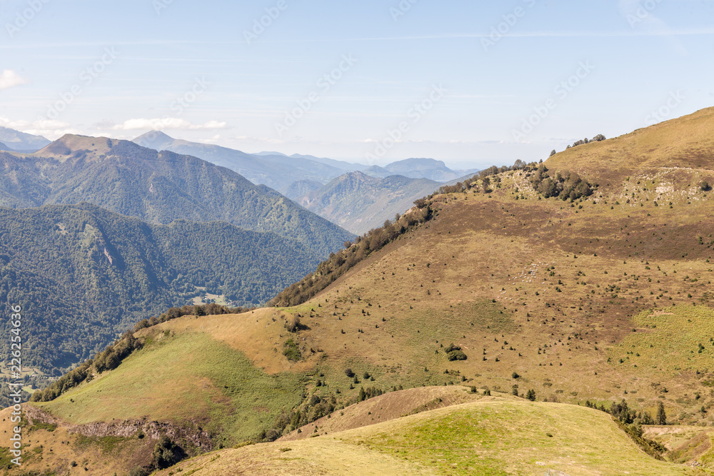 Naklejka premium Paysage autour de Guzet-neige, Pyrénées