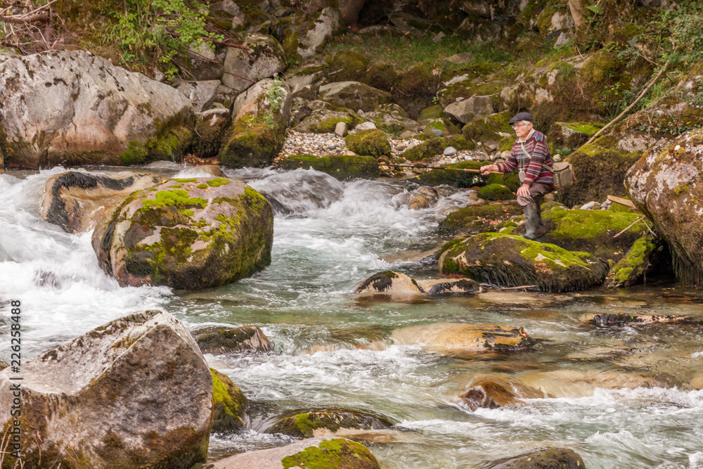 Fototapeta premium Cascade d'Ars, Ariège, France