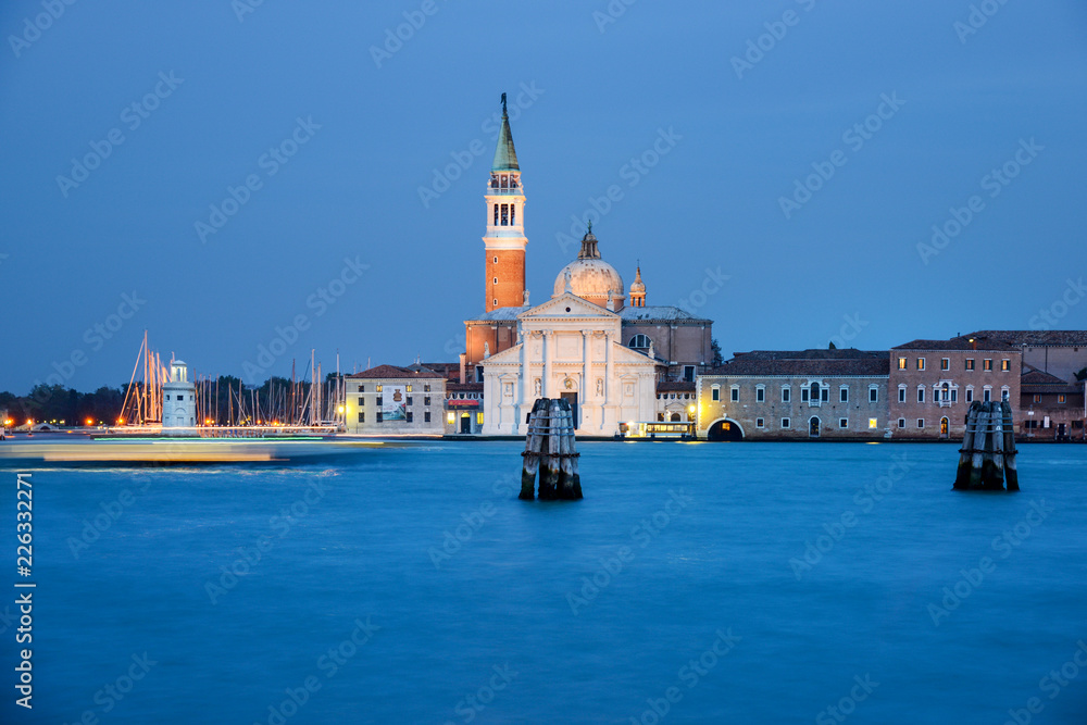 Fototapeta premium Abendstimmung; Basilica San Giorgio Maggiore; Venedig