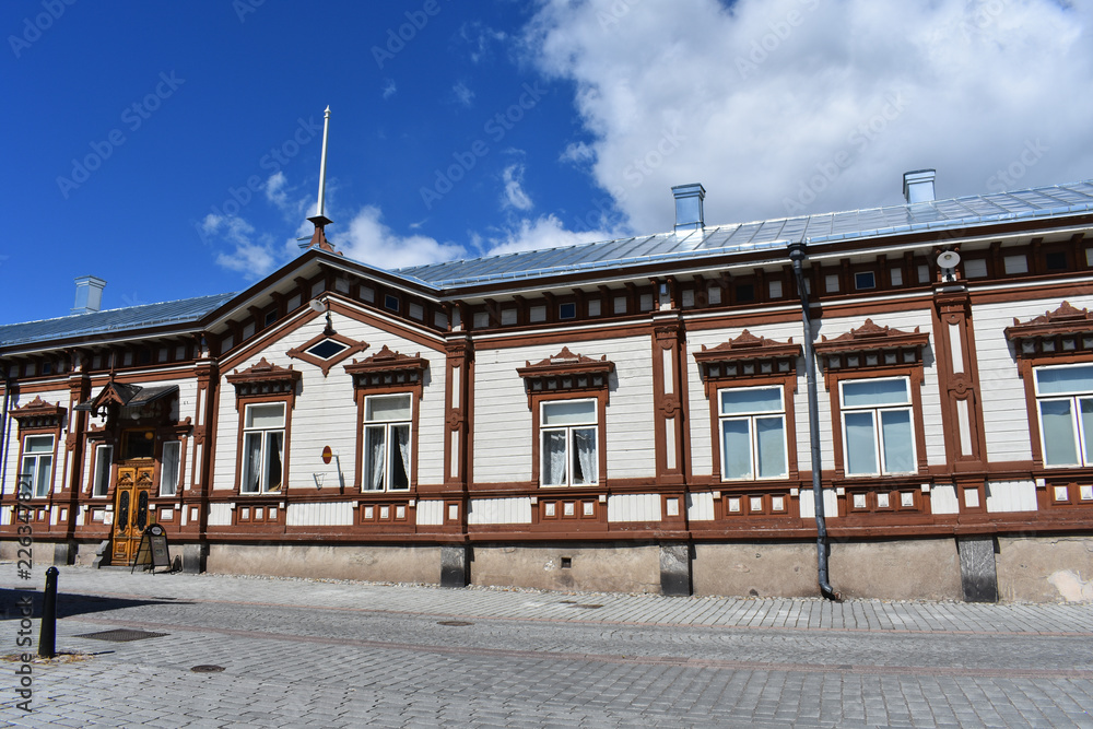 An old, long building in one of the streets of Old Rauma.