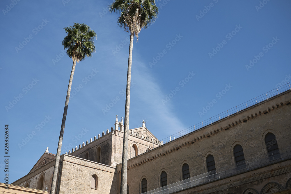 Obraz premium Monreale, Italy - September 11, 2018 : View of Monreale cathedral