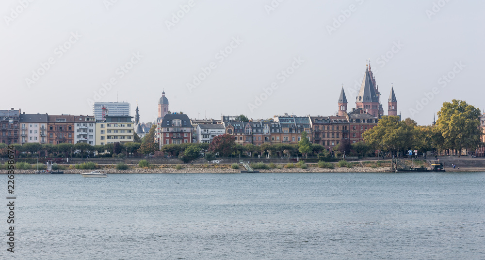 Skyline von Mainz am Rhein