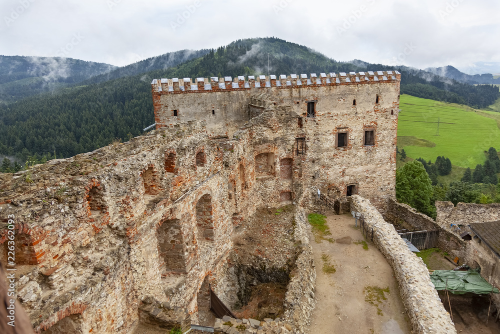 Zamek Lubowla - Słowacja