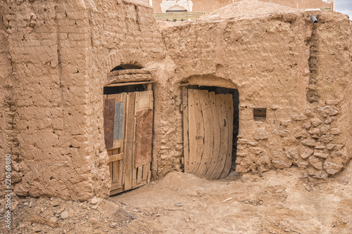 Doors in Kharanaq photo