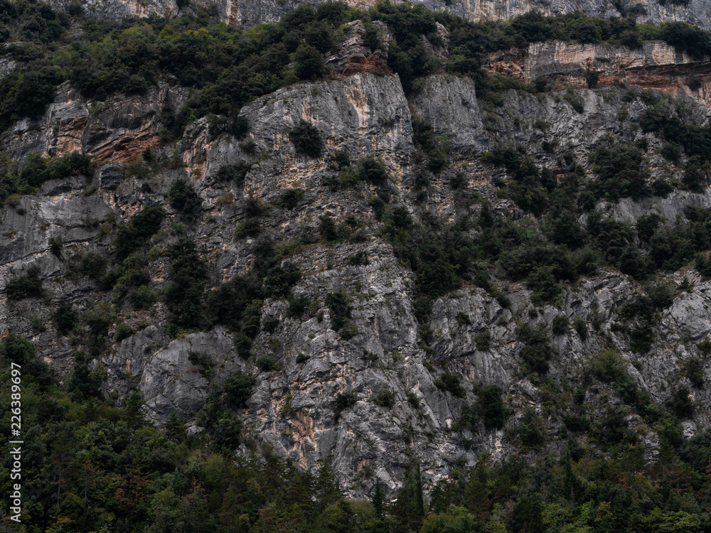 Klettergebiet Parete San Paolo Süd destra in den Gardaseebergen bei Arco
