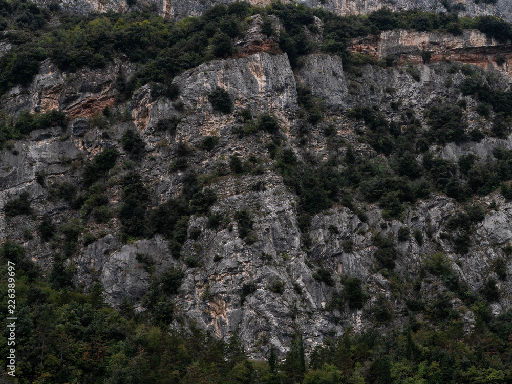 Klettergebiet Parete San Paolo Süd destra in den Gardaseebergen bei Arco Klettergebiet Parete San Paolo Süd destra in den Gardaseebergen bei Arco