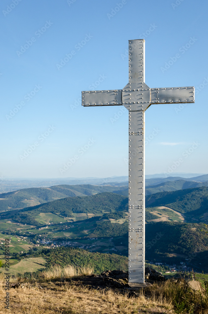 The cross of Rochefort The cross of Rochefort