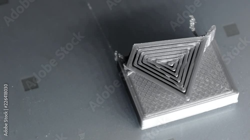 3D Diy printer printing  parts in time lapse