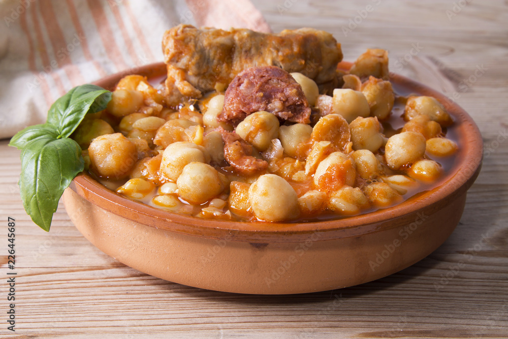 clay casserole with stewed chickpeas clay casserole with stewed chickpeas
