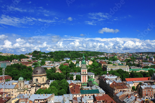 Fototapeta Naklejka Na Ścianę i Meble -  View of the city from above
