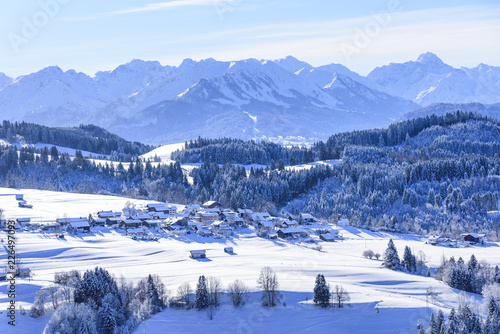 frisch verschneites Imberg im Oberallgäu 