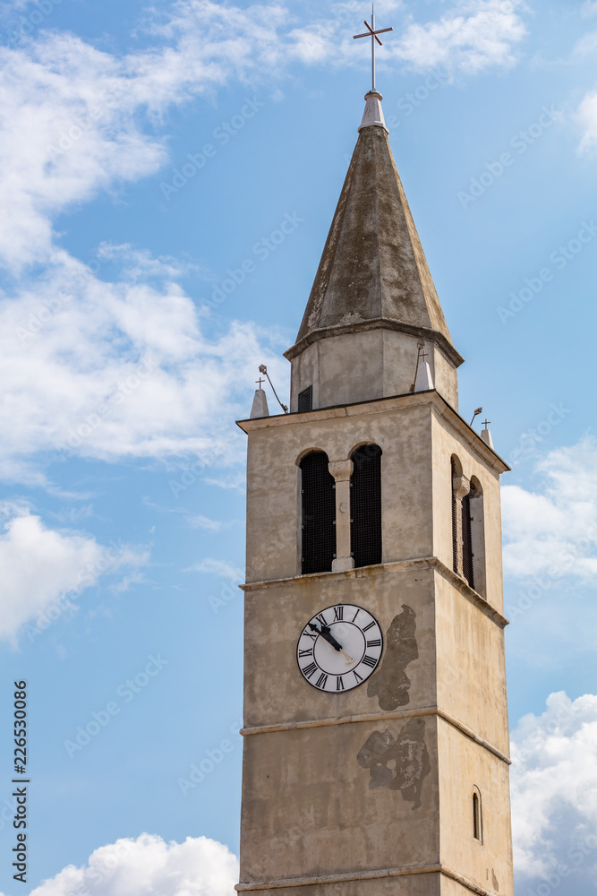 Kirchenturm in Fazana