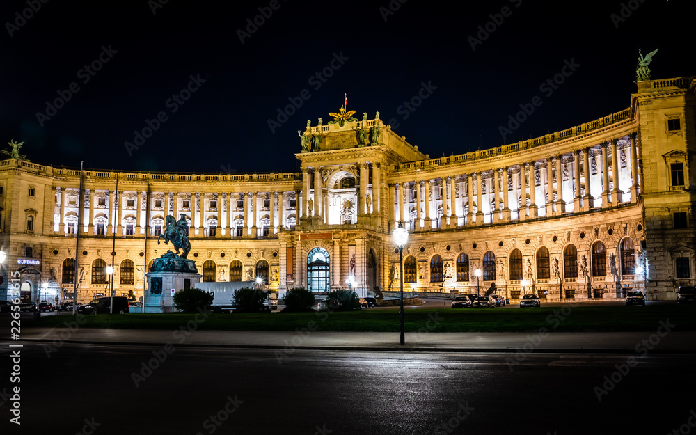 vienna hofburg at night