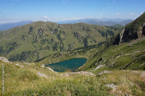 Paysage et lac de montagne