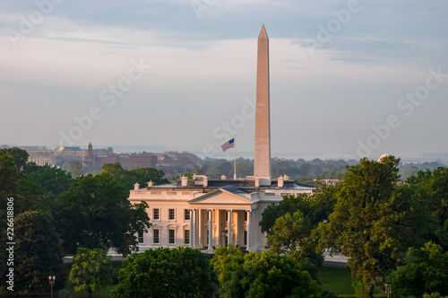 White House and Washington Monument
