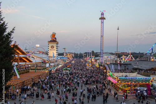 People at the Oktoberfest, wiesn, 2018,