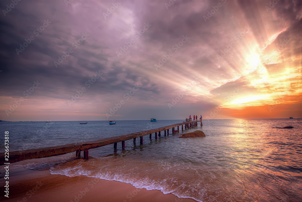 Obraz premium sunset on beach