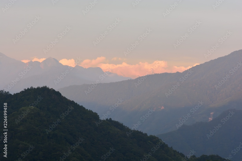 Obraz premium Mountain mist and clouds in the Hsinchu,Taiwan.