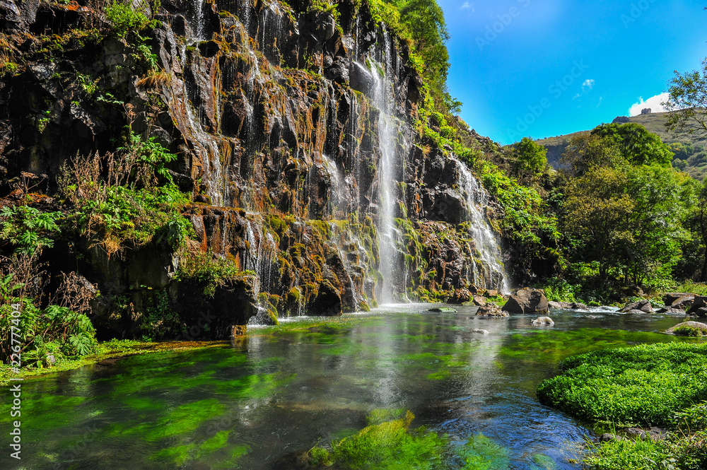 Fototapeta premium Dashbashi Canyon, Khrami river and Waterfall in Tsalka region, Georgia