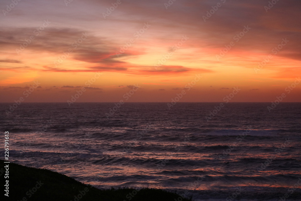 Sonnenuntergang an der Küste vor Korsika