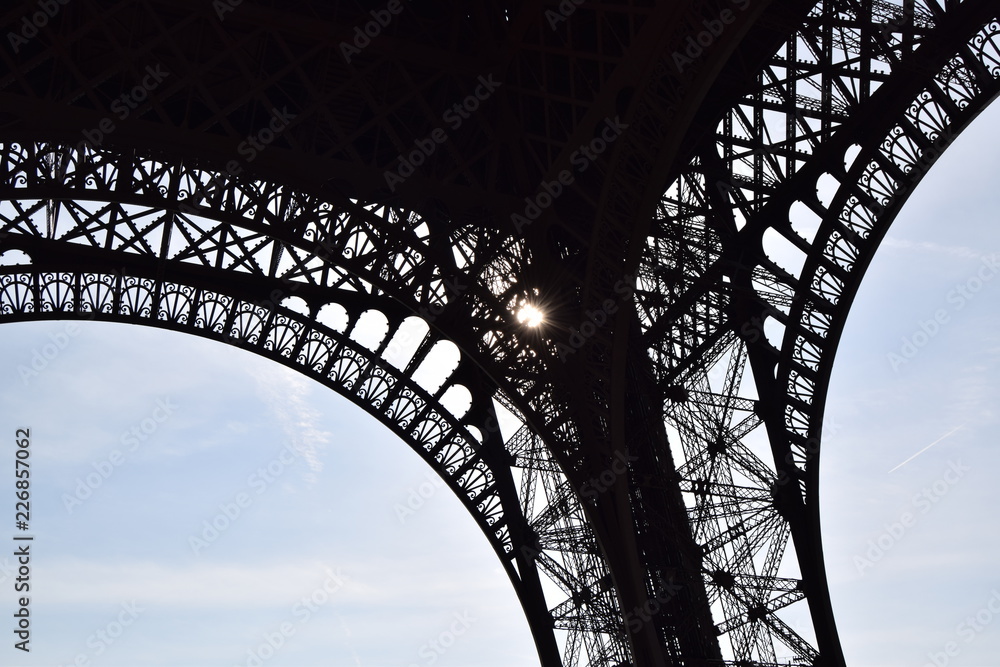 Eiffel angle
