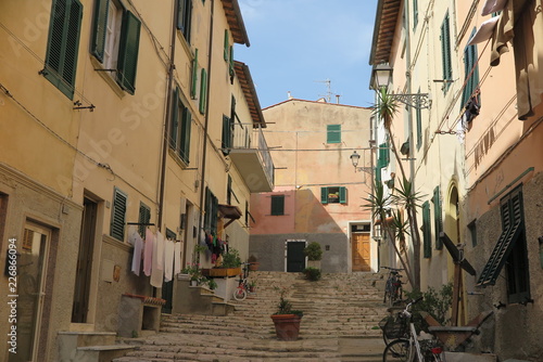 In der Altstadt von Portoferraio photo