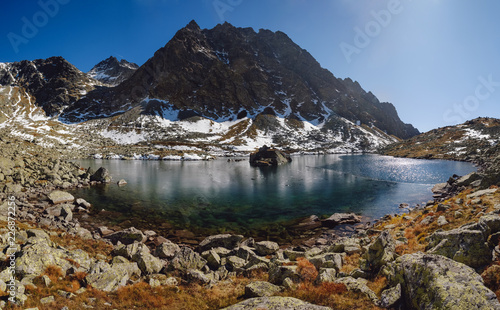 Fototapeta Naklejka Na Ścianę i Meble -  Panorama of mountain lake landscape at winter