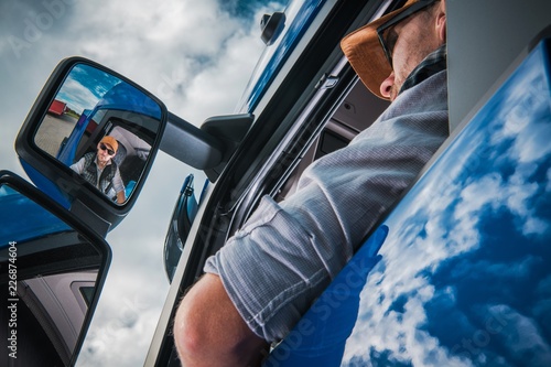Fotografija Driving Time Schedule