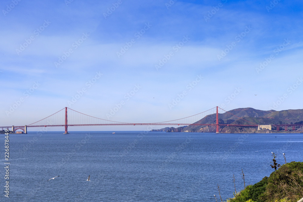 Fototapeta premium The Golden Gate from distance