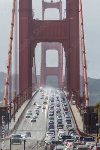 Traffic on the Golden Gate