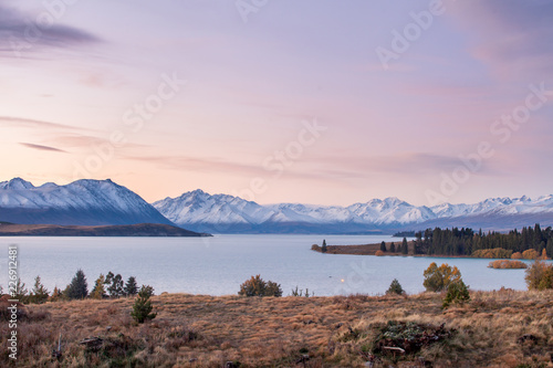 Φωτογραφία Wide of Lake tekapo view in New Zealand