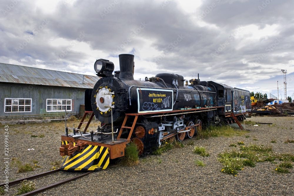 Naklejka premium Cmentarz lokomotyw w Rio Gallegos w Argentynie