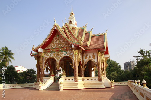 Temple in Laos © pong