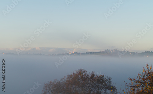 La nebbia nella valle