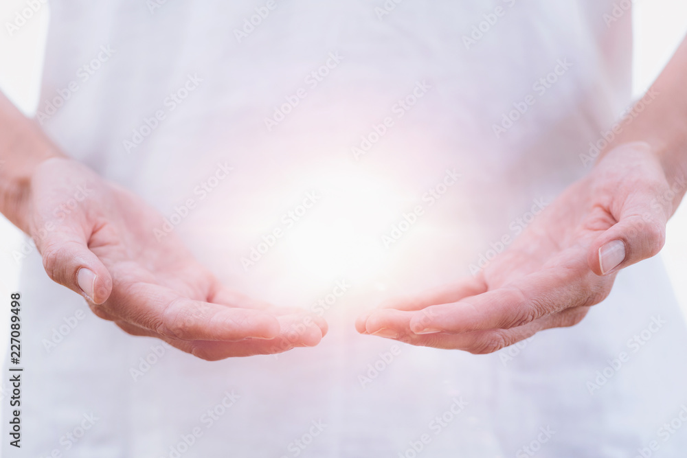 © Microgen - Distance Reiki Healing © Microgen - Distance Reiki Healing