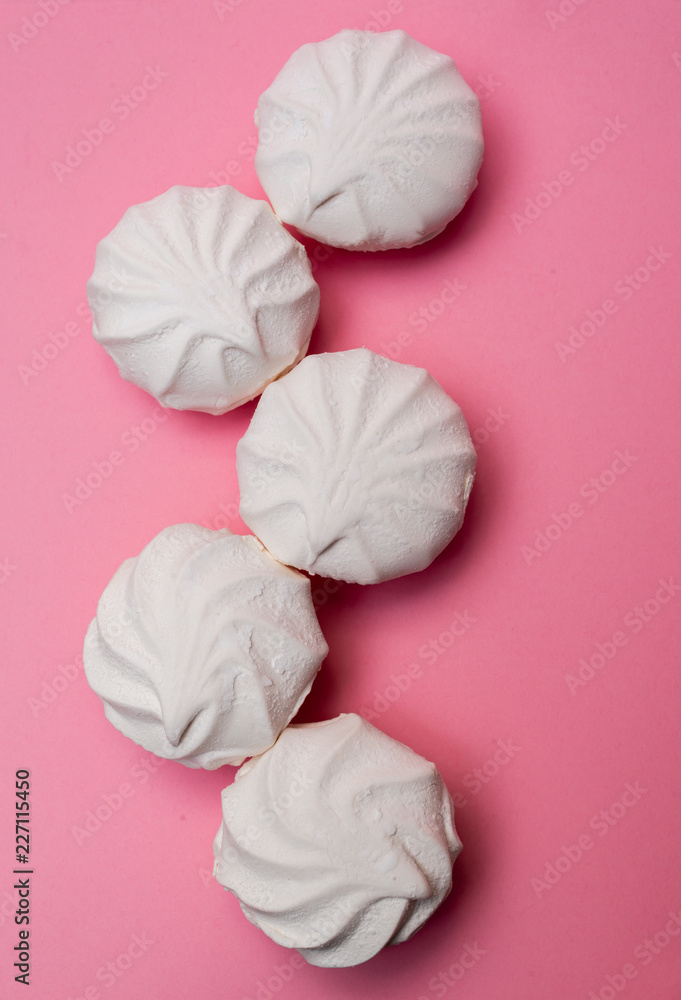 Obraz premium zephyr on a pink background