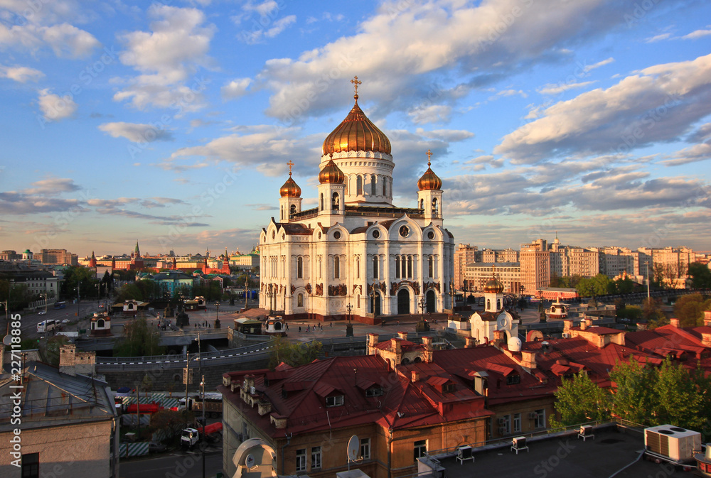 Cathedral of Christ the Saviour in Moscow, sunset