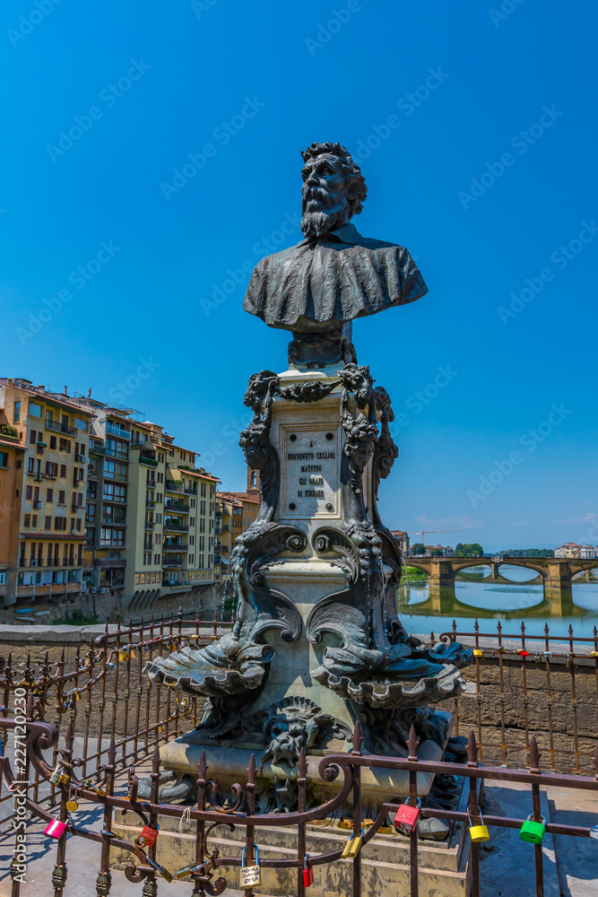 Statue of Benvenuto Cellini on Ponte Vecchio in Florence